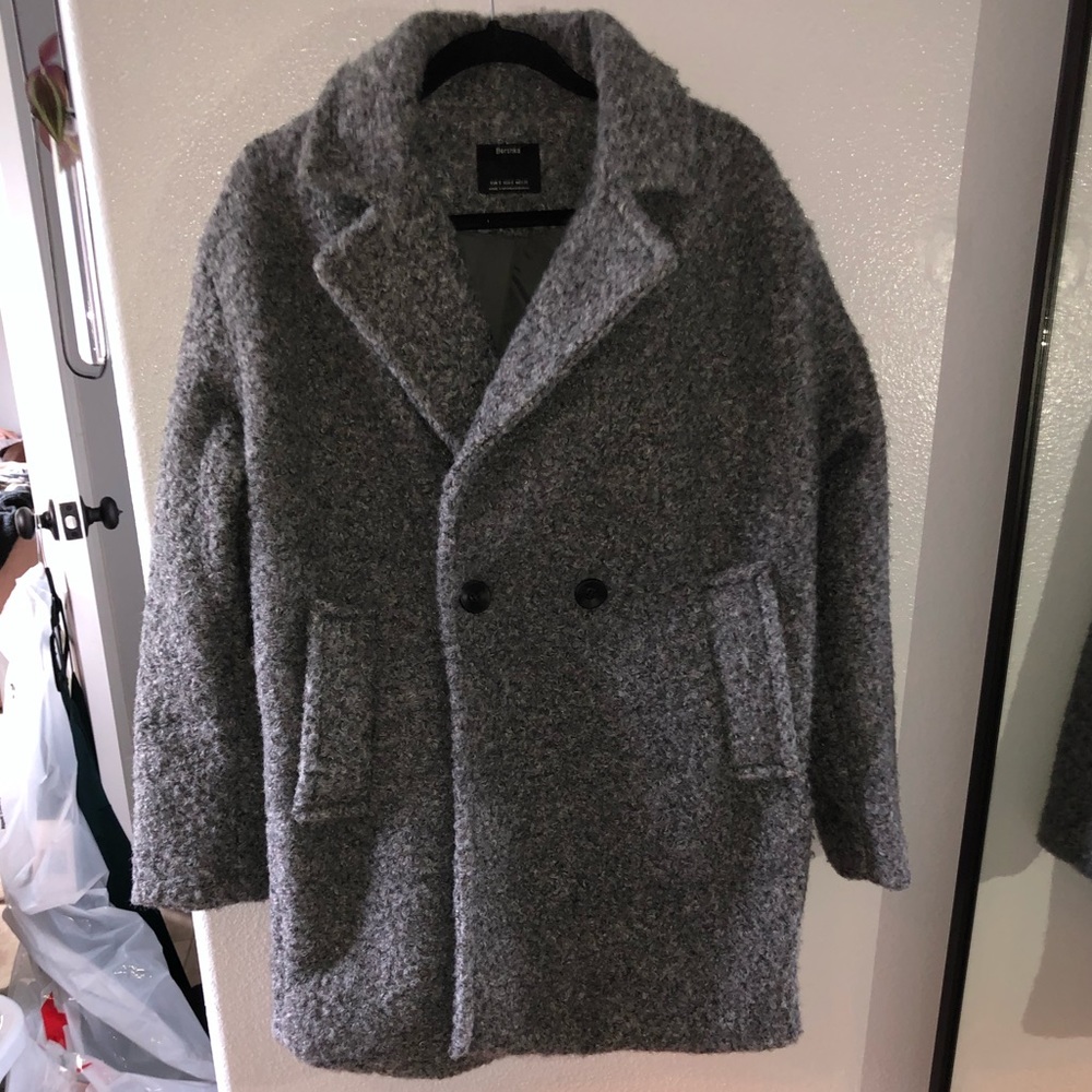 Grey coat